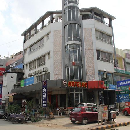 Hotel Ur Prayagraj Bagian luar foto