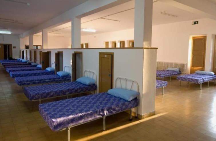 Hotel Ur Prayagraj Bagian luar foto